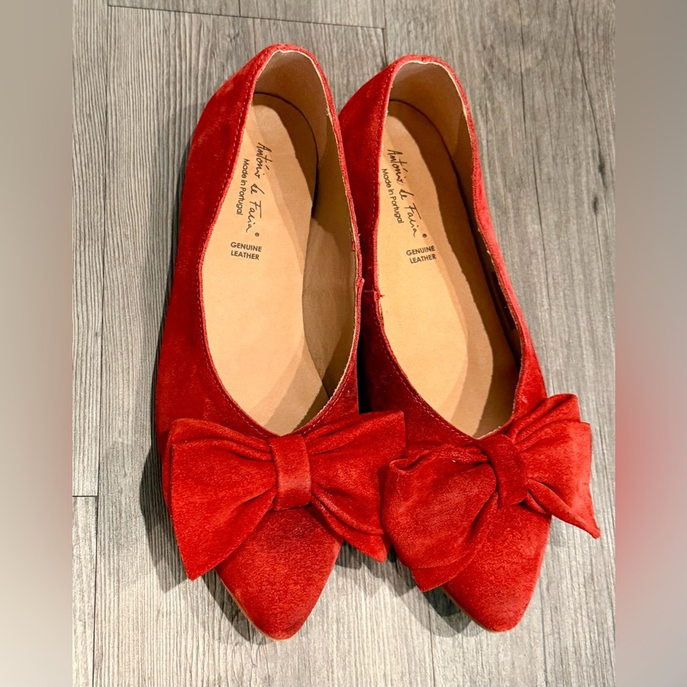 Red Suede Flats with Bow
